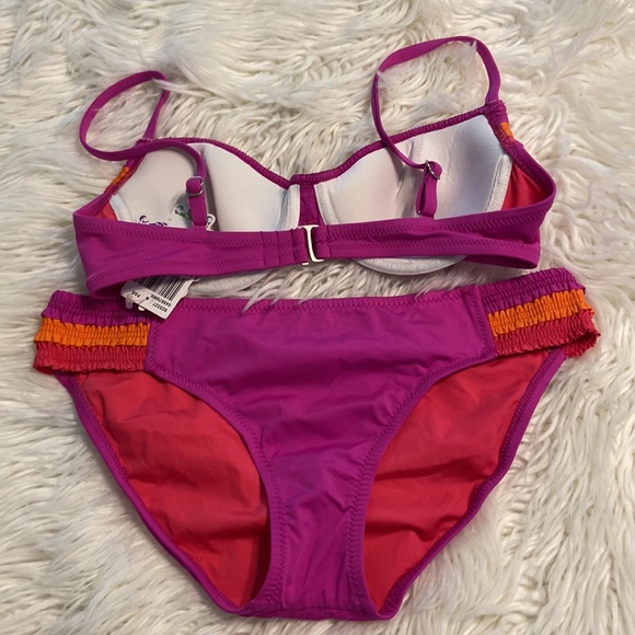 BECCA Two piece swim top is medium brand new with tags and bottom is large - Picture 12 of 16